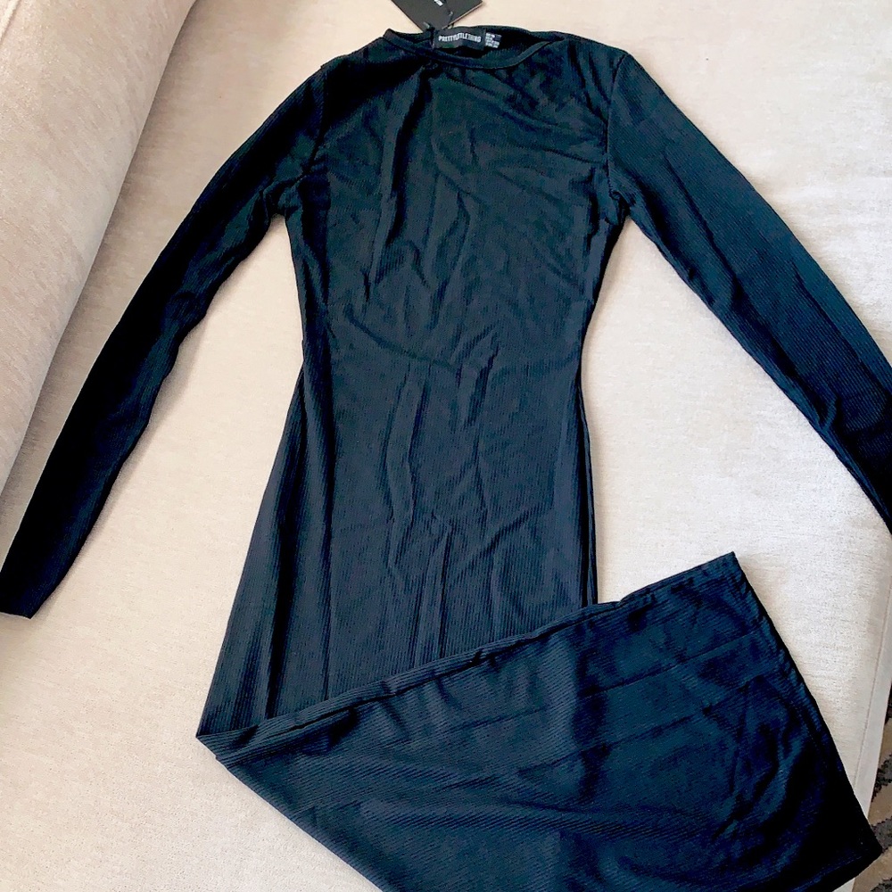 Black bodycon midi dress!